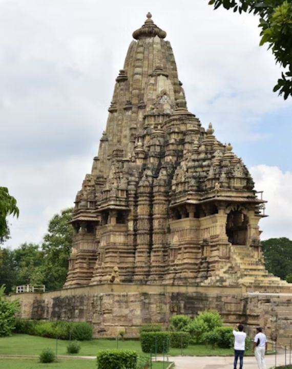 Heritage with Khajuraho Tour